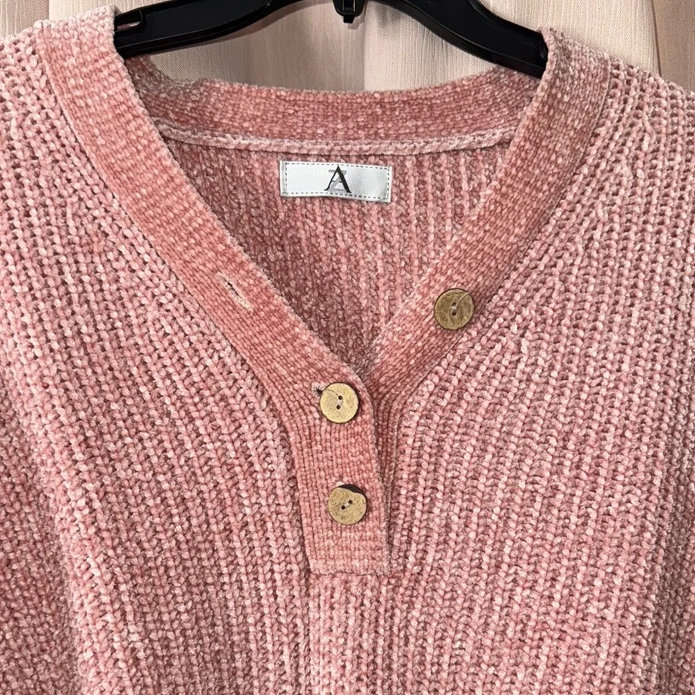 Pink V-Neck Sweater - Picture 4 of 5
